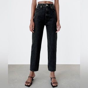 ZARA Black Straight Leg Mom Jean